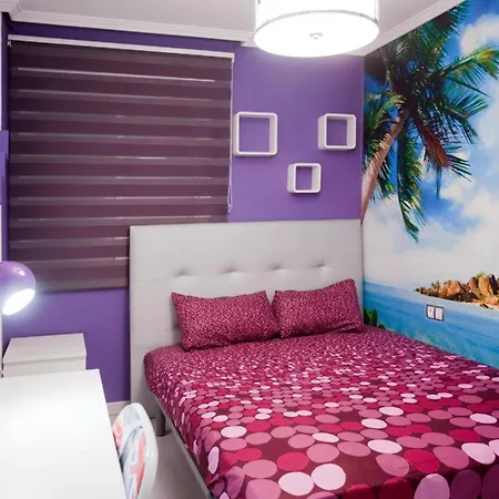 公寓 4-bed Sleeps 7 Free Parking 瓦伦西亚